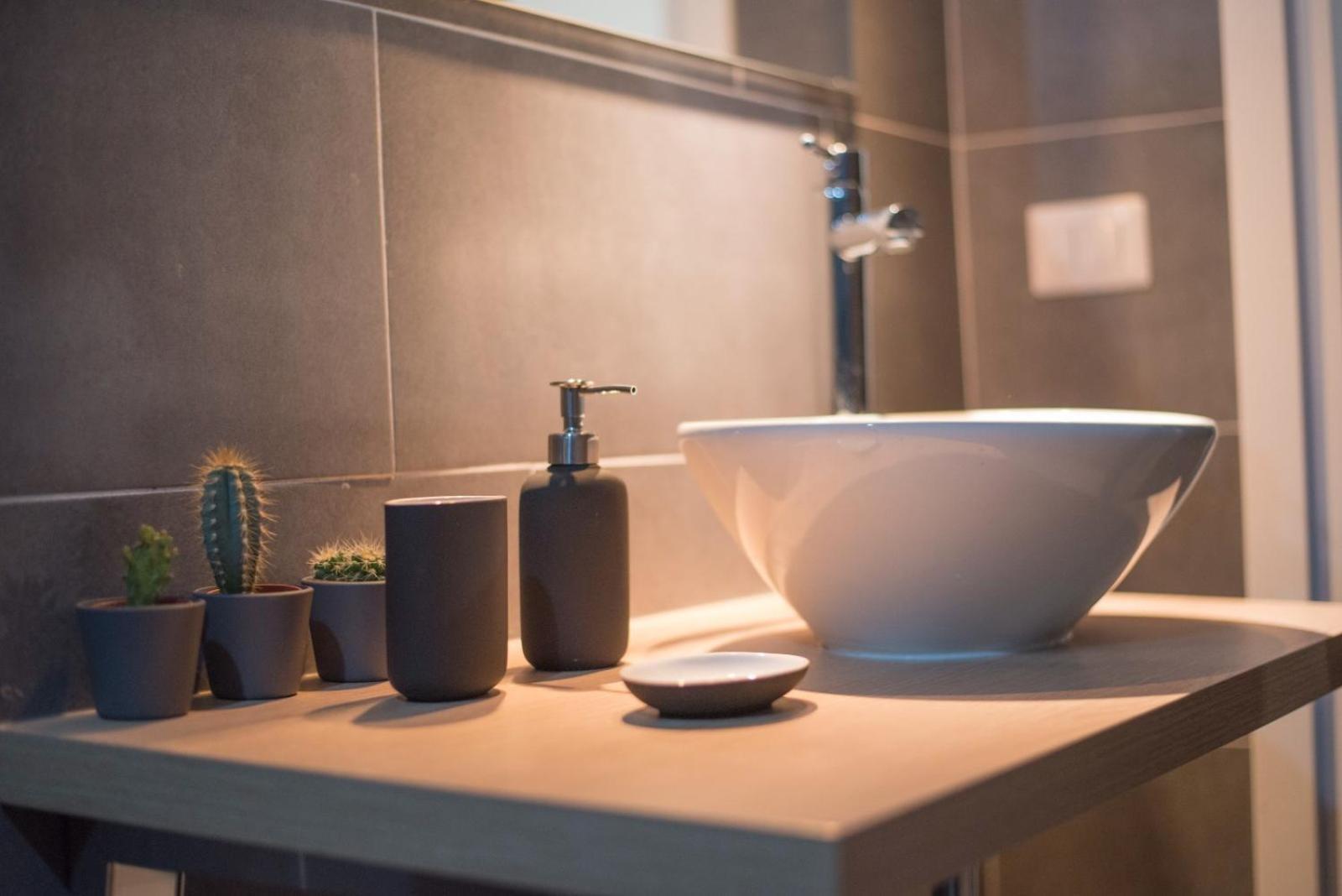 Cozy Apartment Green Наполи Екстериор снимка